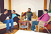 Theater-Talk im Café Seegras: (von links) Thomas Oser, Regina Reichert, Rolf Wenhardt und Barbara Koch. Foto: heb